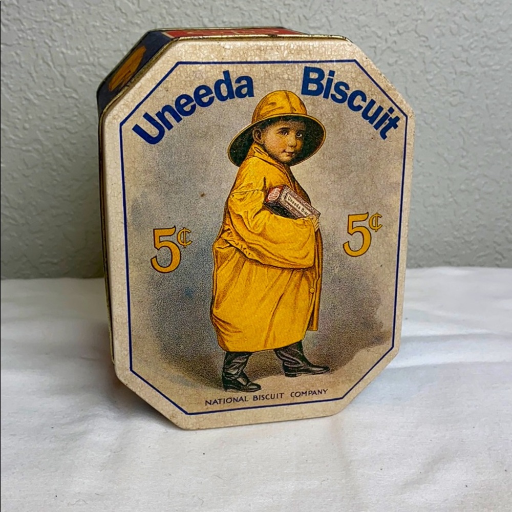 Uneeda Buscuit Nabisco vintage tin with cover